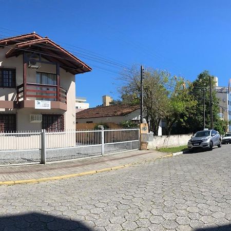 Apartamentos Vo Lela Бомбиньяс Экстерьер фото